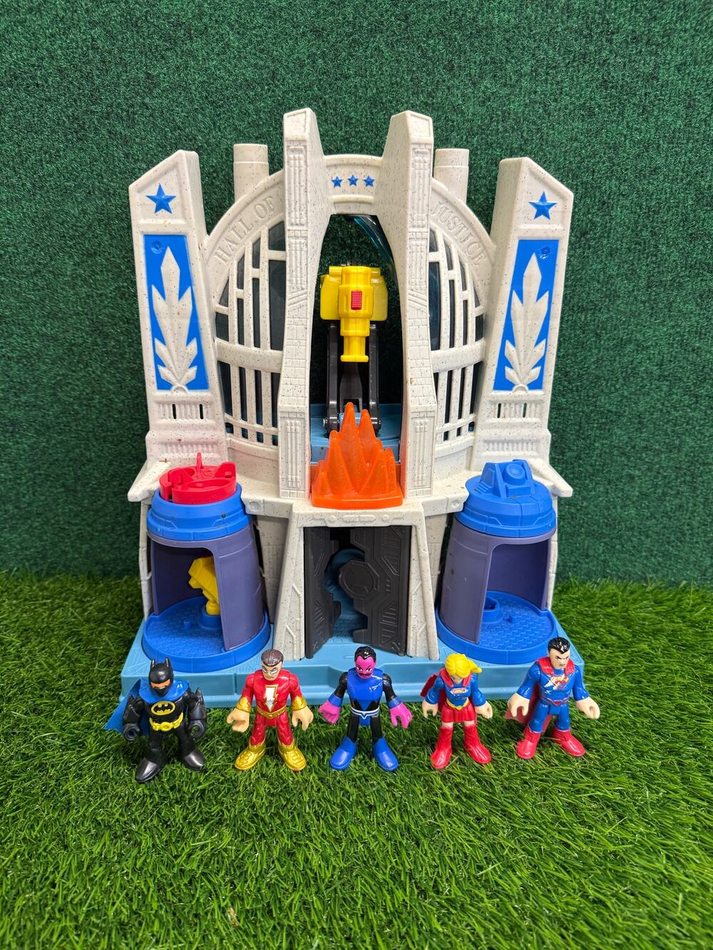 Imaginext Justice League Hall of Justice Playset & Figures Batman Superman Heros